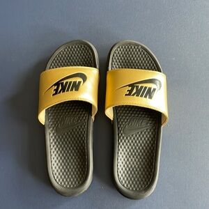 Nike Gold Slides - Size 11 - Good Condition